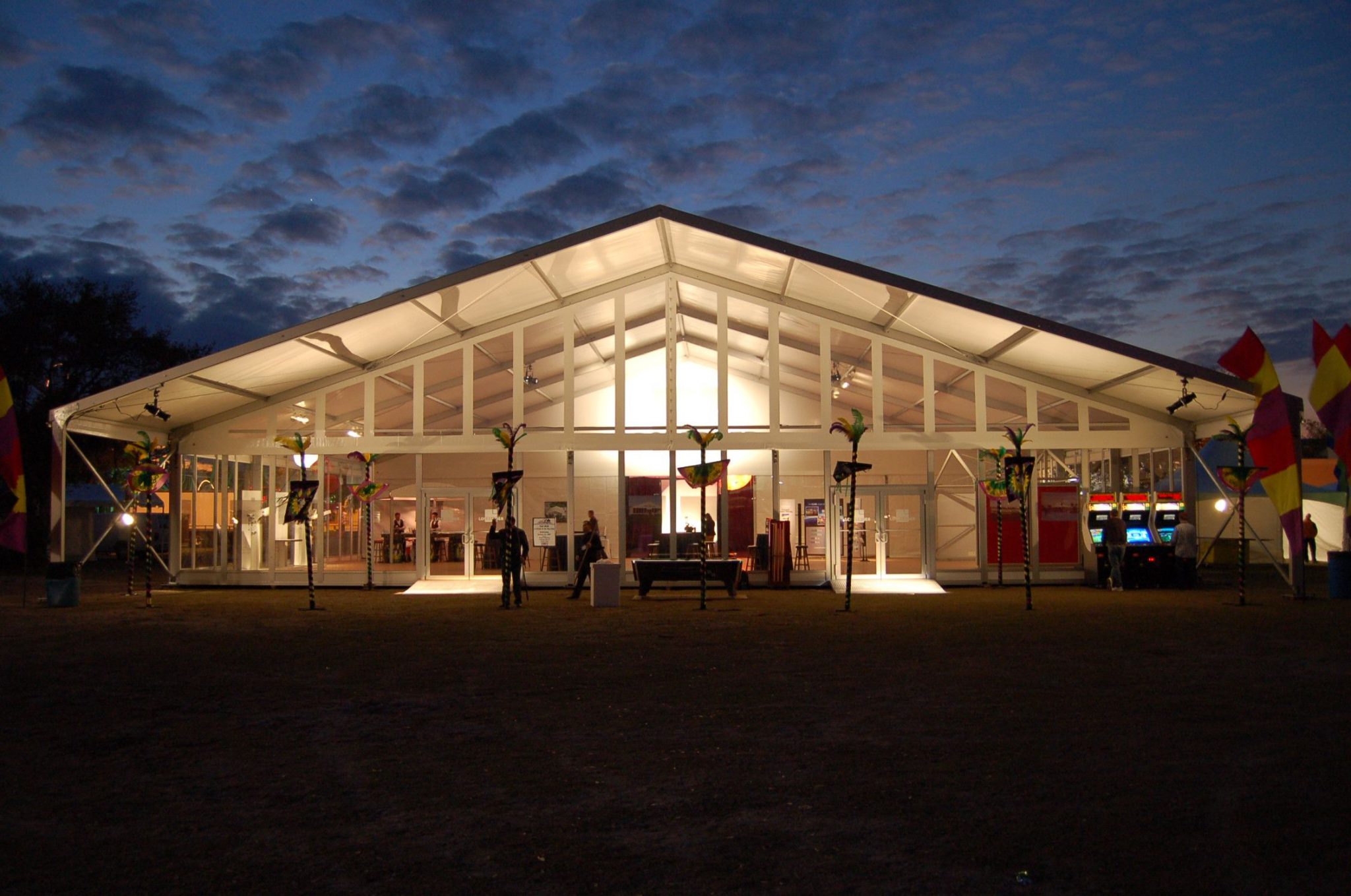 tent manufacturers