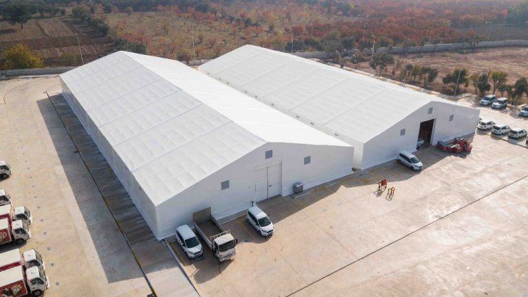 tent manufacturers